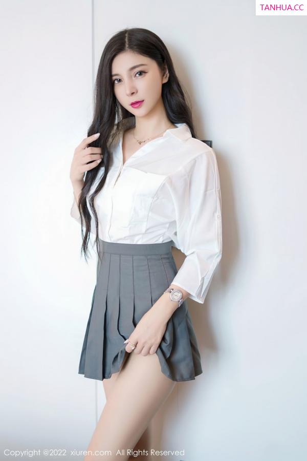 小蛮妖  [XiuRen]高清写真图 2022.04.25 No.4918 小蛮妖Yummy第4张图片